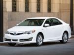 Toyota Camry Hybrid SE 2014 года
